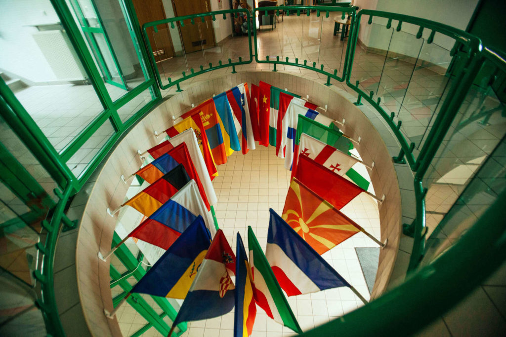 Lazarski University - UniverPL