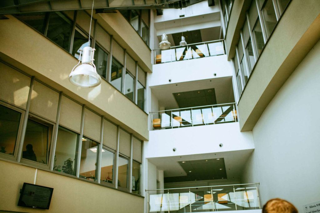 Warsaw Management University - UniverPL