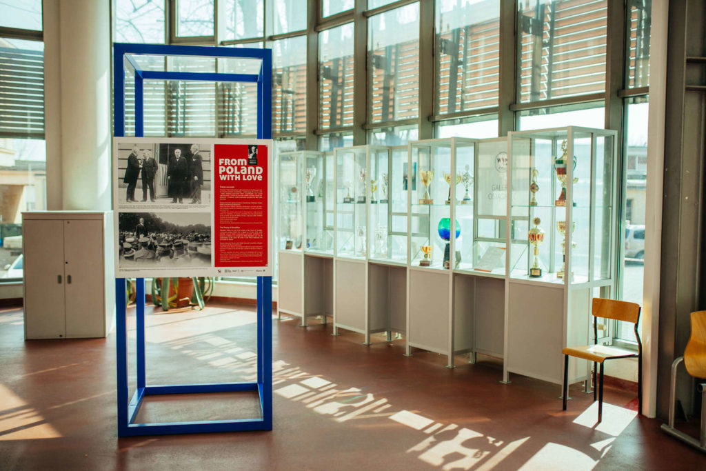 Warsaw Management University - UniverPL
