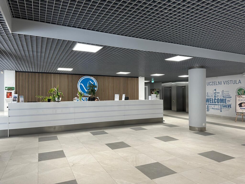 Vistula University - UniverPL